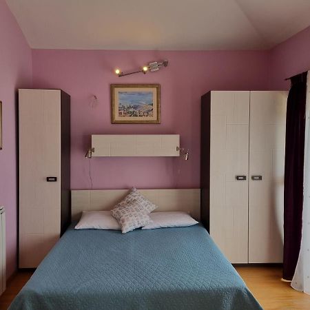 Kvarner Golden View Apartments มาทุลยี ภายนอก รูปภาพ